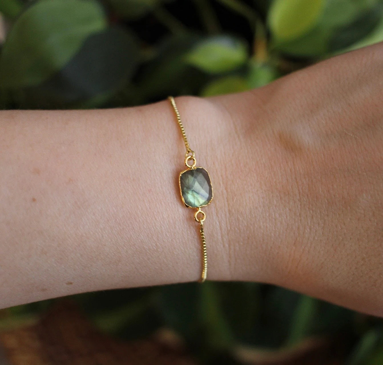 Gold Labradorite Bracelet