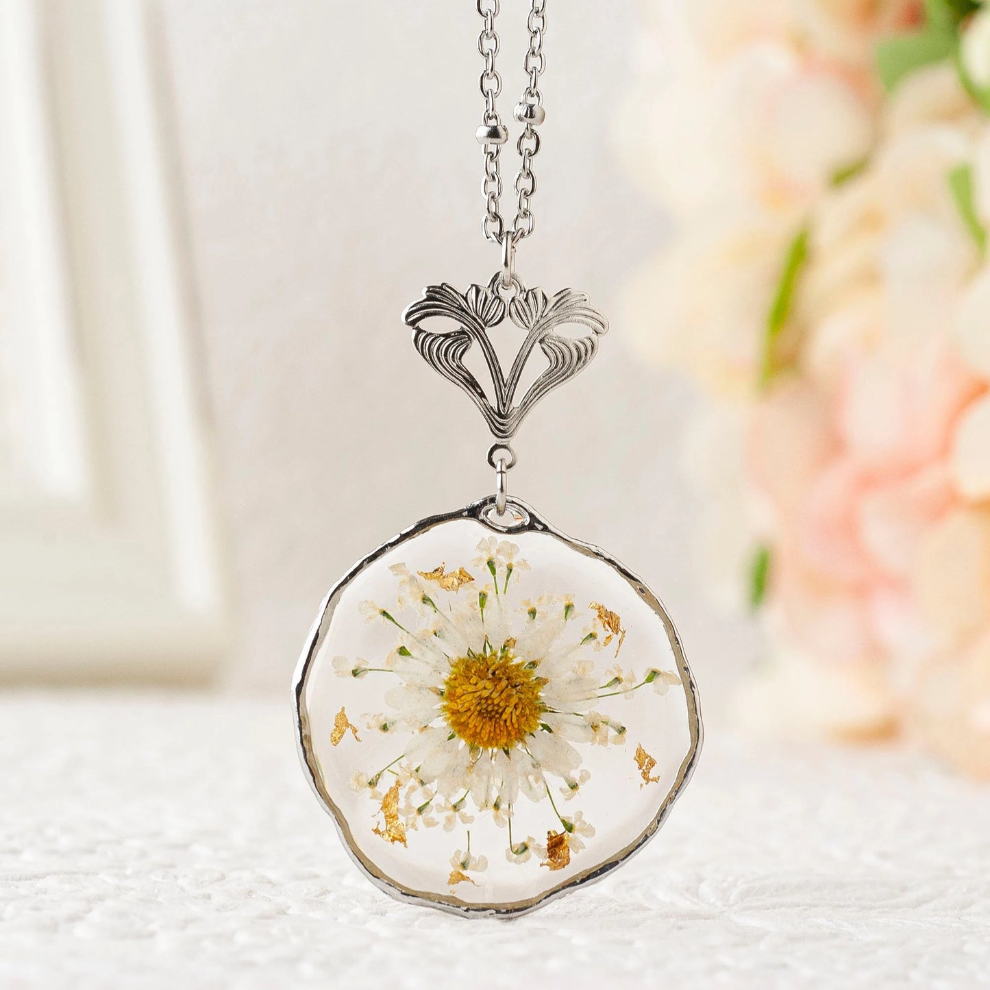 Daisy Necklace • Birth Flower Necklace • Boho Necklace for Women • Birth Flower for April Necklace • Boho Jewelry • Birth Flower Pendant