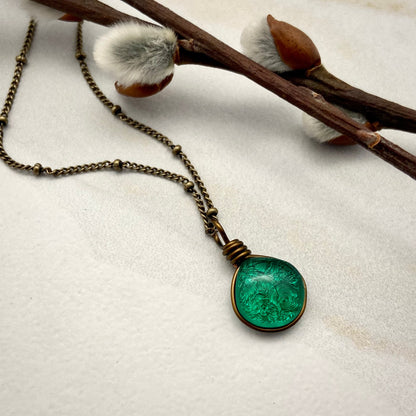 Emerald Green Hippie Necklace