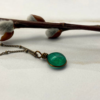 Emerald Green Hippie Necklace