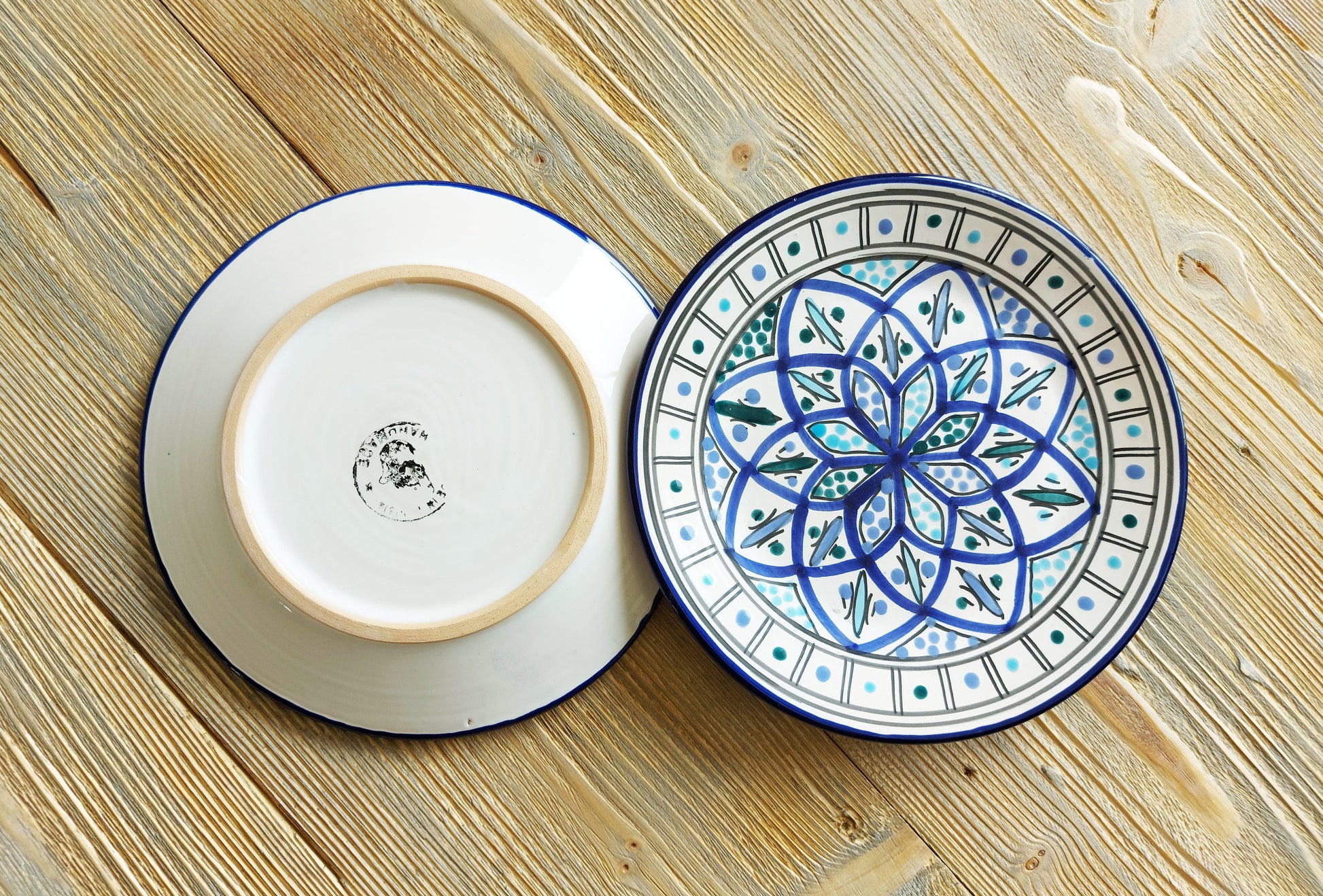 Hand Painted Plates Set Made in Tunisia 