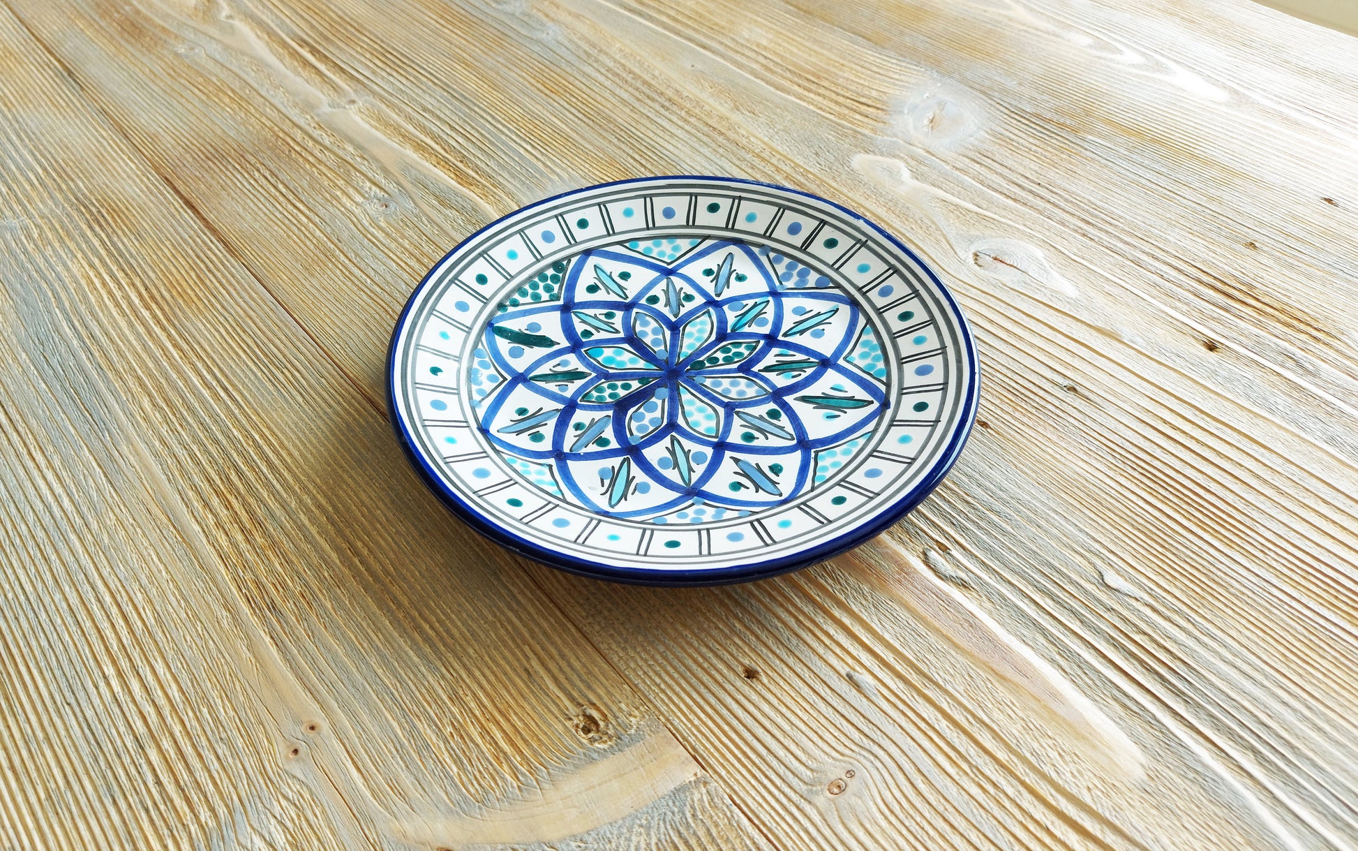 Hand Painted Plates Set Made in Tunisia 